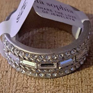 NWT and LS Box, lia sophia "CIRCUIT" Ring, Size 10, Cut Crystals RV$88